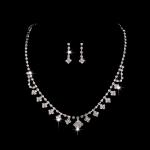 (พร้อมส่ง) สร้อยคอเพชร+ต่างหู 183 (เข็ม)