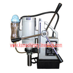 สว่านแท่นแม่เหล็กไฟฟ้า ซุปเปอร์คิงส์ รุ่น J1C-32A (Ø32 mm / 1300W)