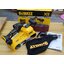 เครื่องขัดกระดาษทรายสายพาน20V DCW220N Dewalt (ตัวเปล่า)