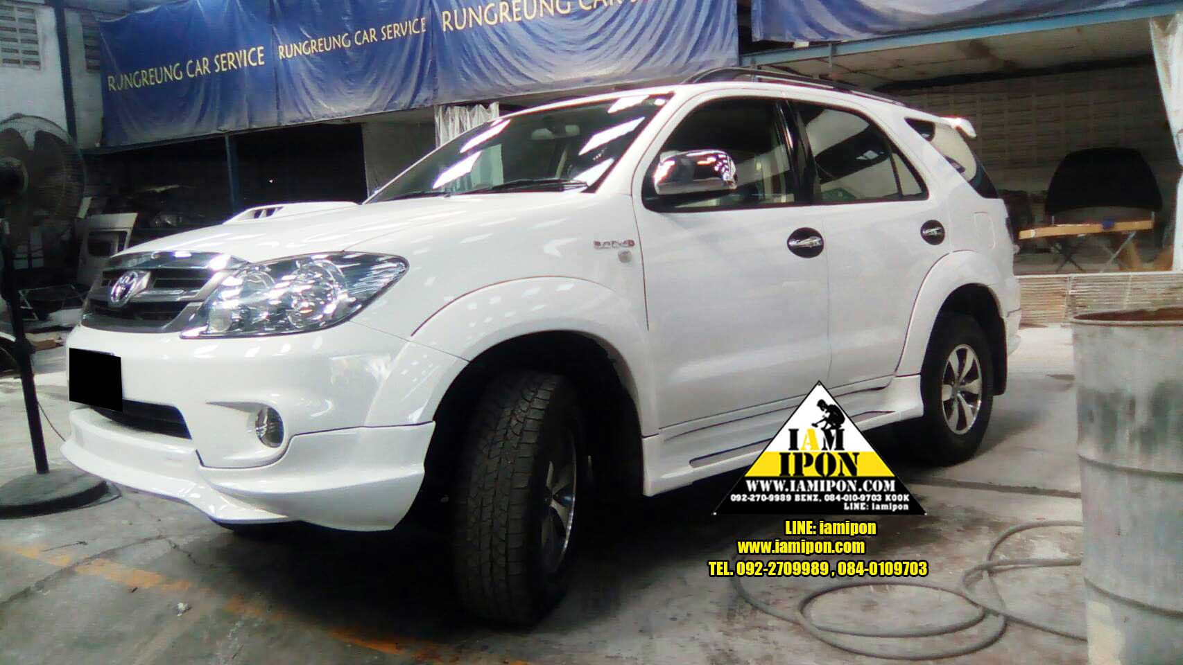 PLATE DOOR HANDLE TOYOTA FORTUNER 2005-2013 FLATBLACK เบ้ารองมือเปิดฟอร์จูนเนอร์ 2005-2013