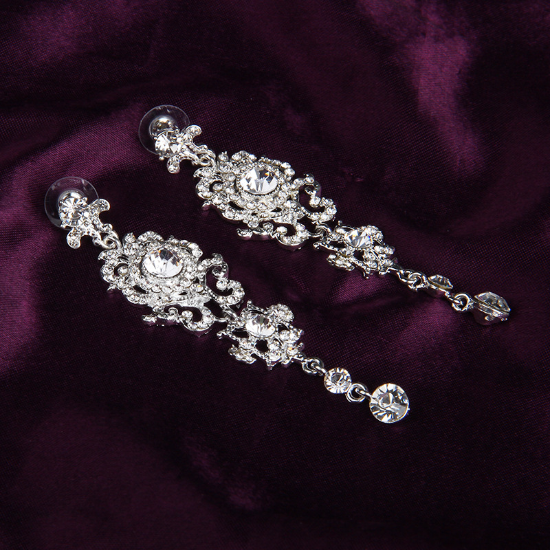 (พร้อมส่ง) ต่างหู 095 (เข็ม) สวยๆ ใส่ออกงาน เพชรหรูหรา