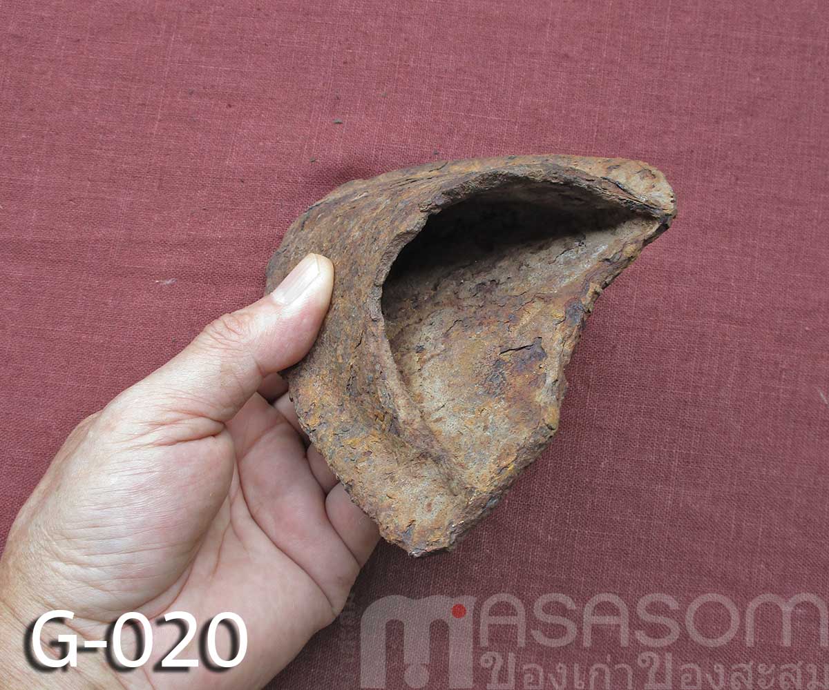 ผานไถโบราณอายุกว่าร้อยปี