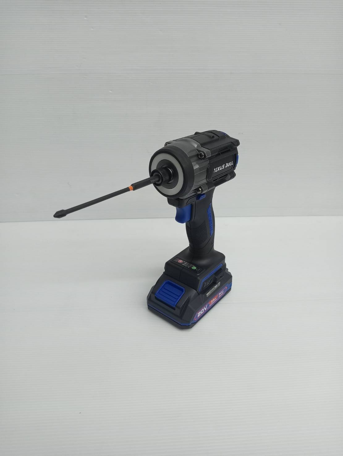 TEXUS BULL ไขควงแระแทกไร้สาย 20V พร้อมแบตเตอรี่ 2.0Ah อุปกรณ์19ชิ้น TX-9519