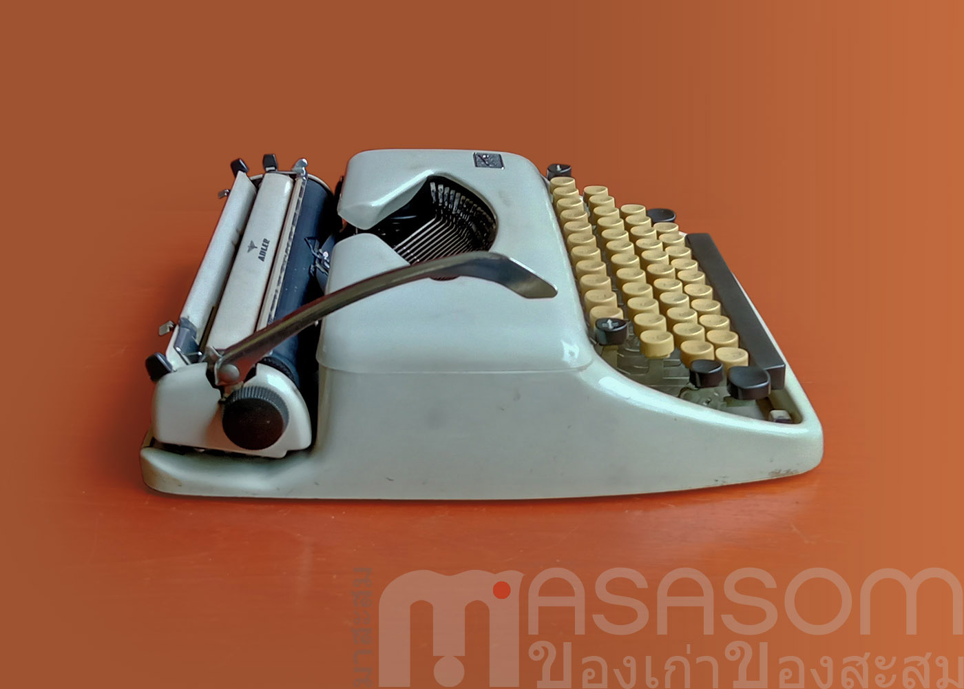 พิมพ์ดีดวินเทจ Adler Tippa