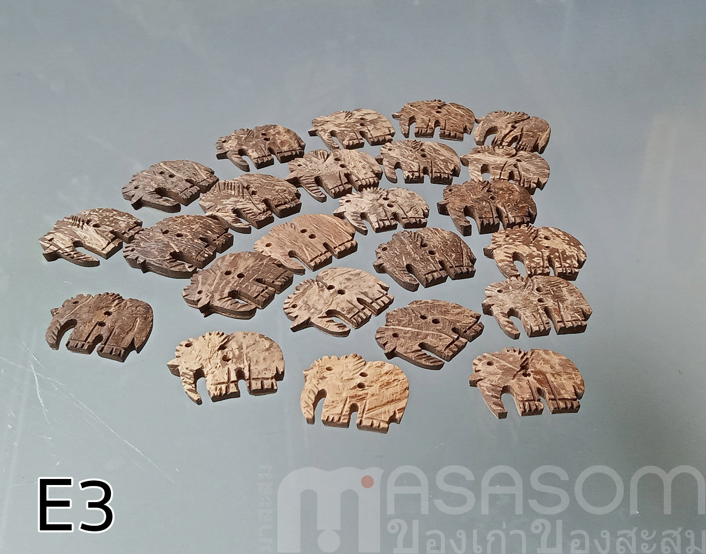 กระดุมกะลามะพร้าว