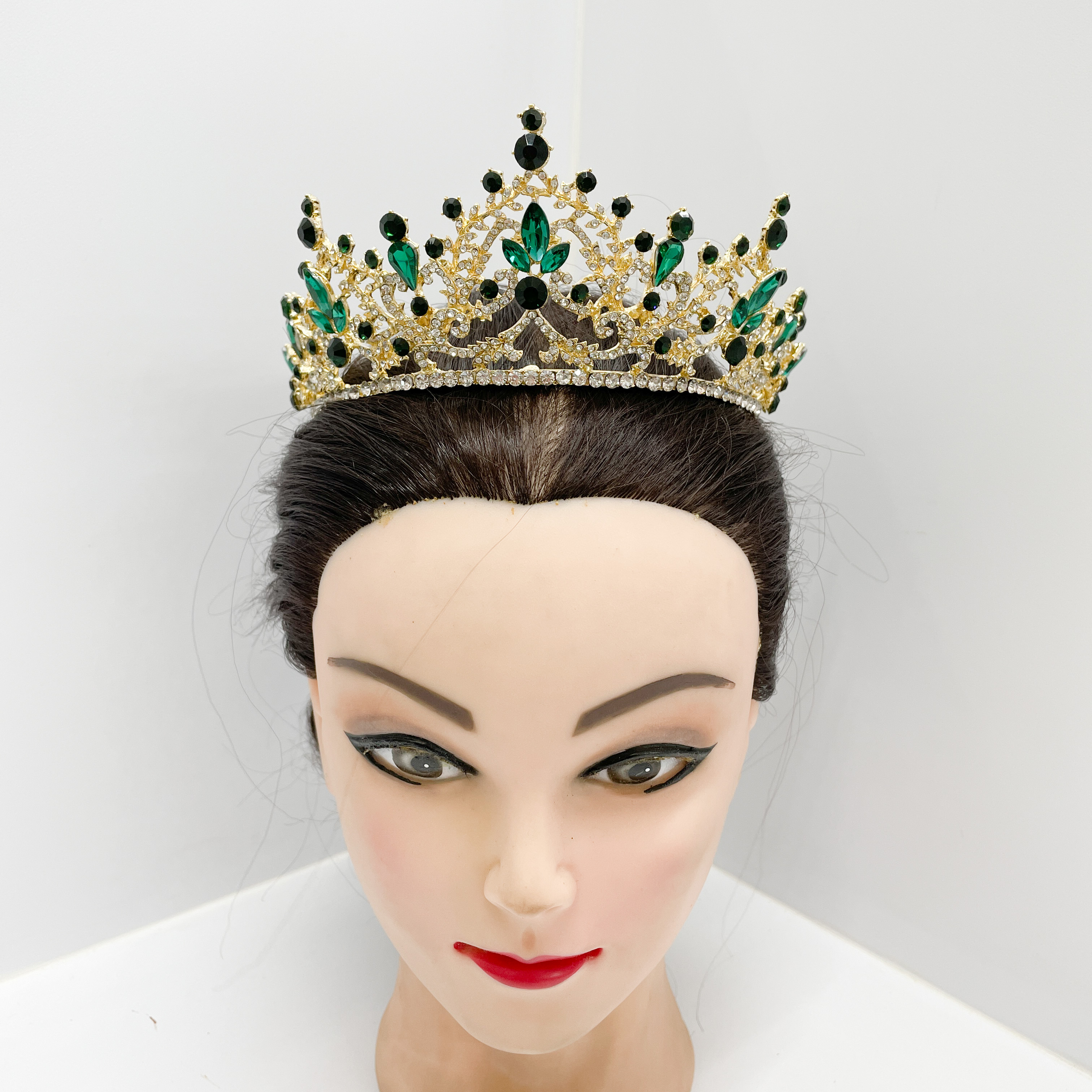 (พร้อมส่ง) เทียร่า 348 สีเขียว งานสวย ปราณีต QCเพชรทุกเม็ด สินค้าพร้อมส่งจากไทย