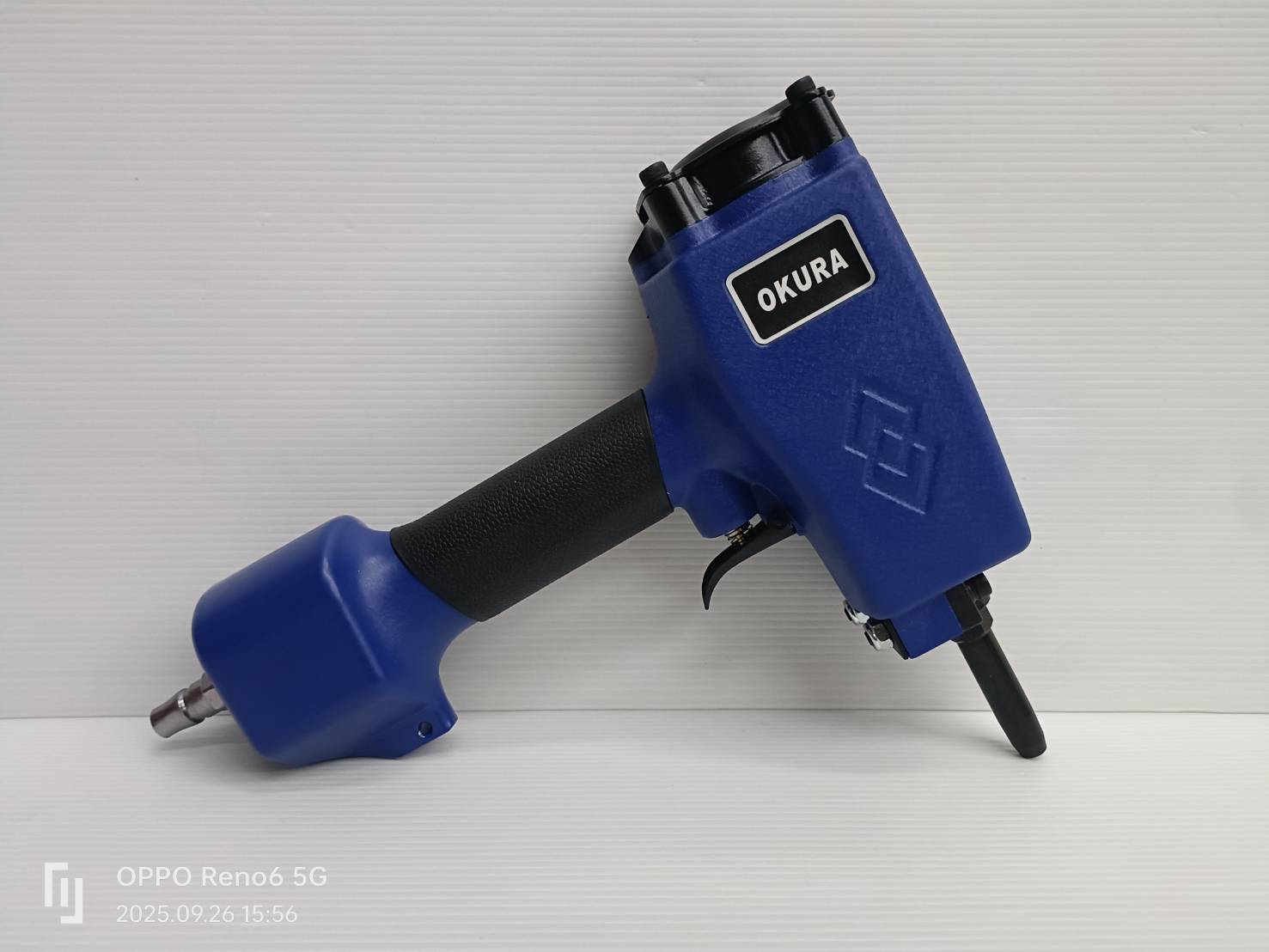 ปืนถอนตะปูใช้ลม C-OK-NP50 OKURA