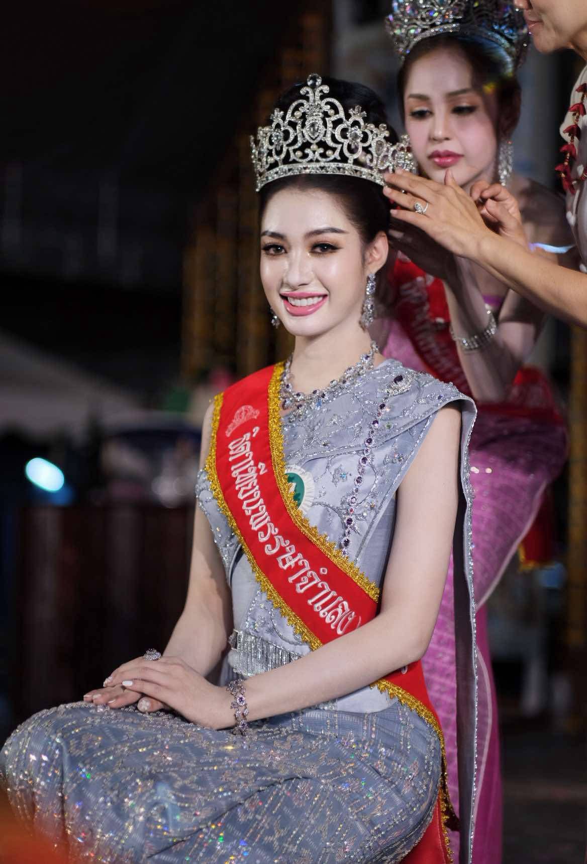 (พร้อมส่ง) เทียร่า 166 สีเงิน มงกุฎนางงาม ที่ฮิตที่สุด งานสวย ปราณีต สินค้าพร้อมส่งจากไทย