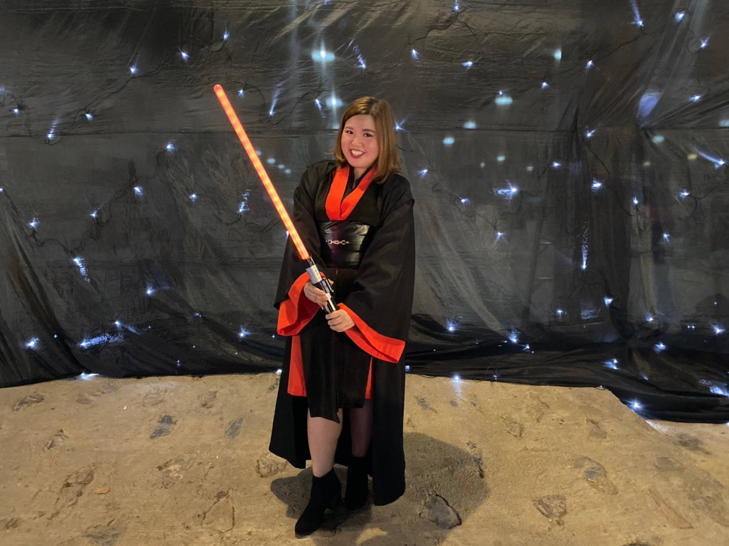 ชุดเจไดหญิง สีครีม น้ำตาล