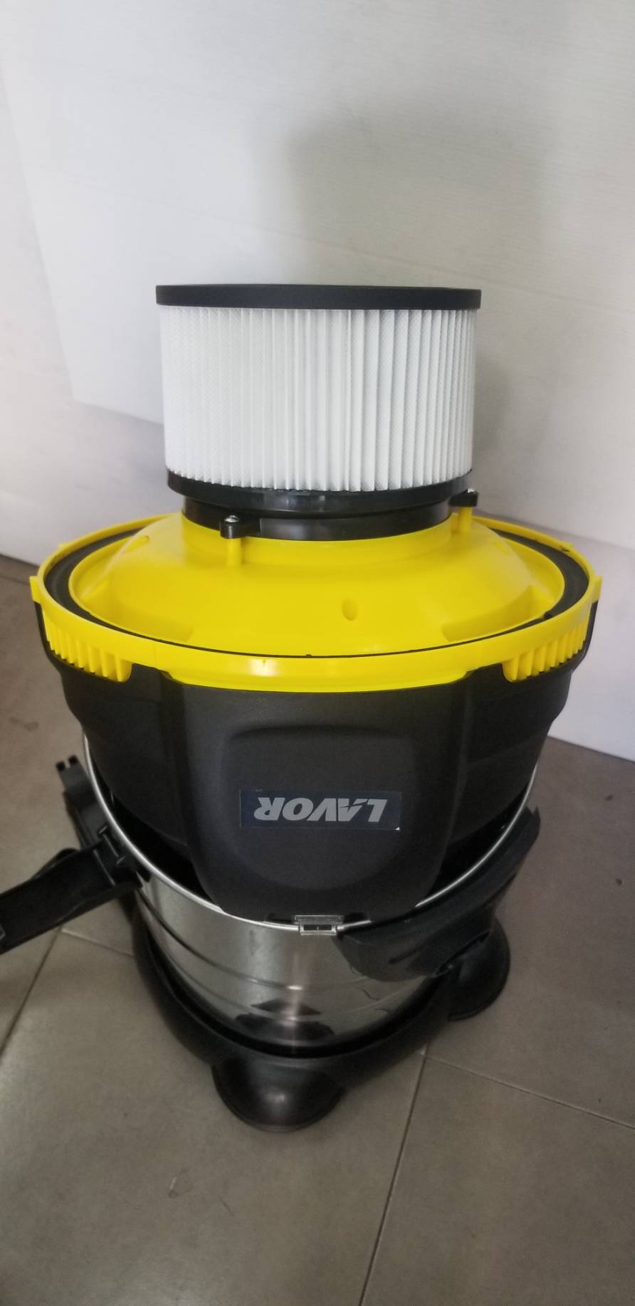 เครื่องดูดฝุ่นน้ำ-แห้ง30ลิตร LVC-30XS LAVOR