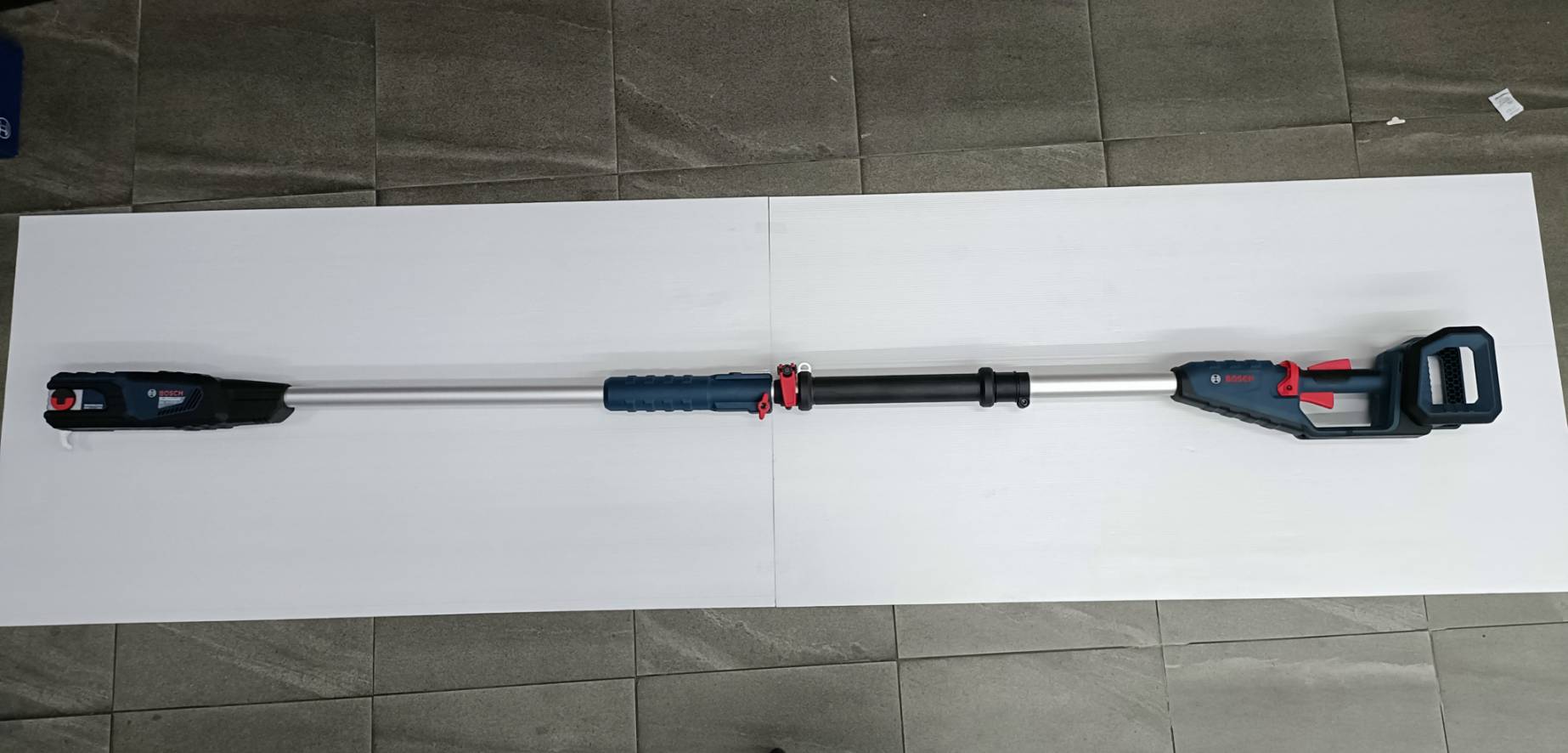 เลื่อยโซ่10"ด้ามยาว GKE18V-25TP BOSCH SOLO