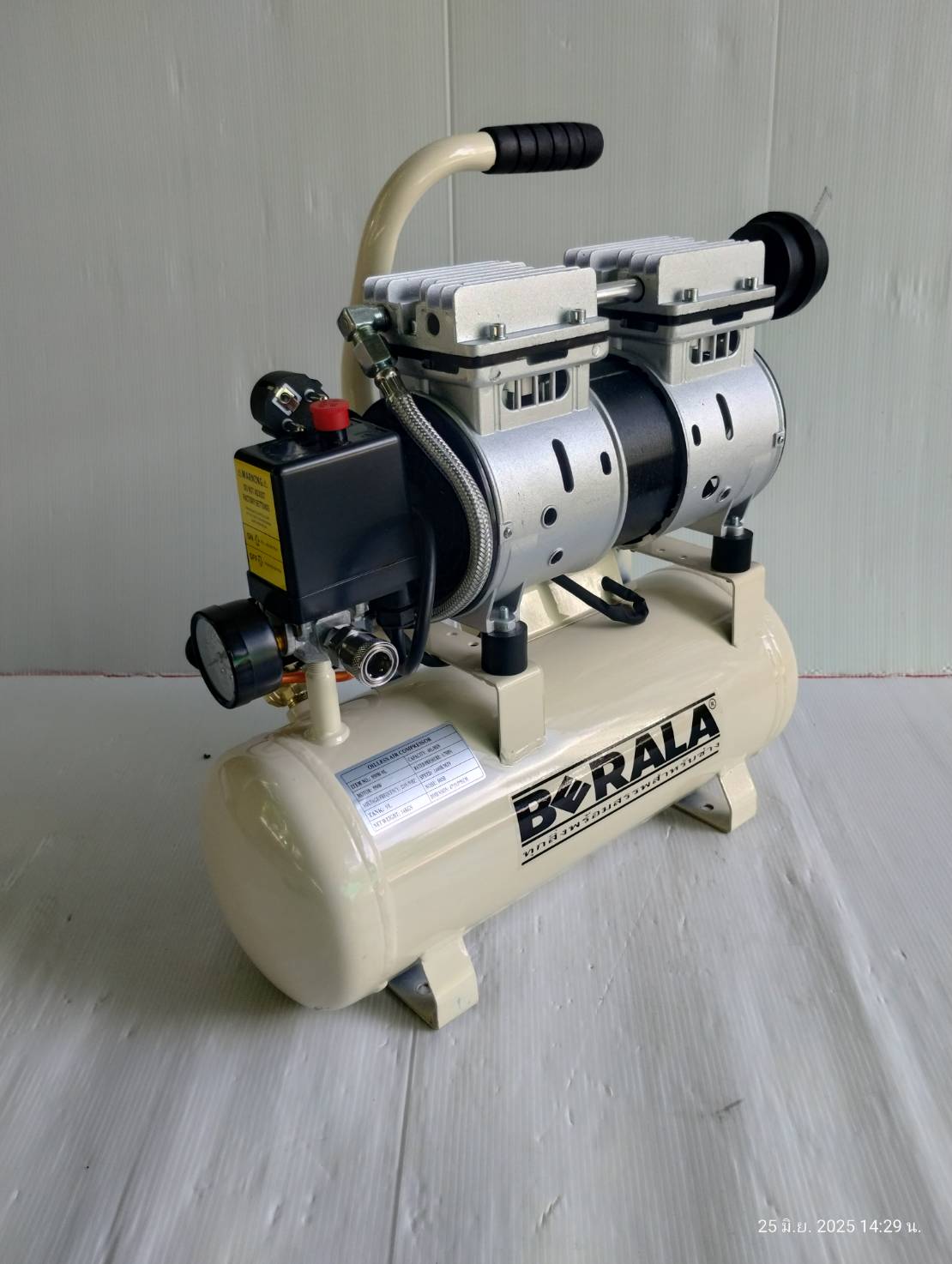 ปั๊มลมออยฟรี 9 ลิตร 550W-9L BERALA