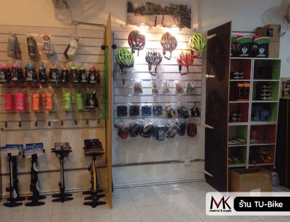 อุปกรณ์ตกแต่งร้านขายเสื้อผ้า อะคริลิค ราคาถูก