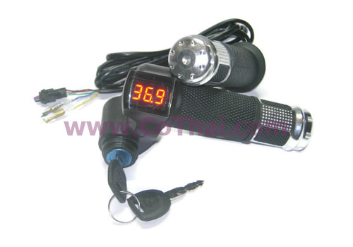 แสดงตัวเลขระดับแบต 12-99v กุญแจ สีเงิน คันเร่งไฟฟ้า(แฮน) พร้อมปลอกซ้าย รถจักรยานไฟฟ้า