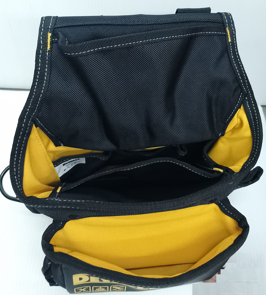 กระเป๋าเครื่องมือช่าง พร้อมเข็มขัด DWST40101 DEWALT