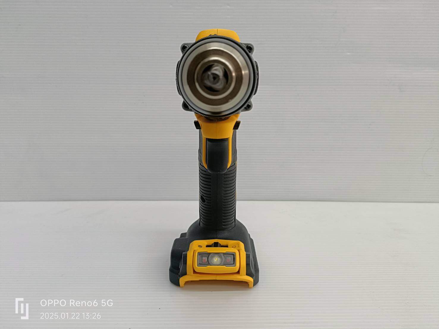 DEWALT สว่านไร้สาย 20V DCD801N-B1 (ตัวเปล่า)