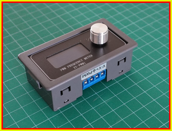 1x โมดูลสร้างสัญญาณ PWM ปรับความถี่และดิ้วตี้ไซเคิล