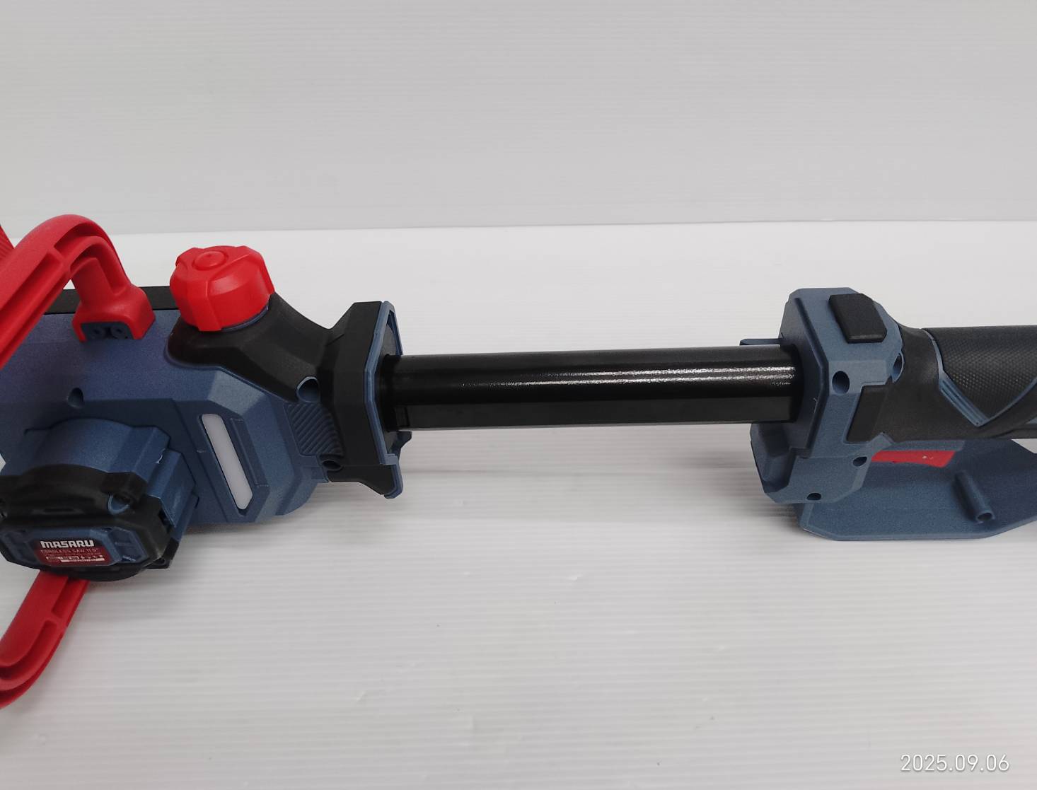 MASARU เลื่อยโซ่แบตเตอรี่20V 11.5" SCS-435 ด้ามยืดยาวได้ 1 เมตร