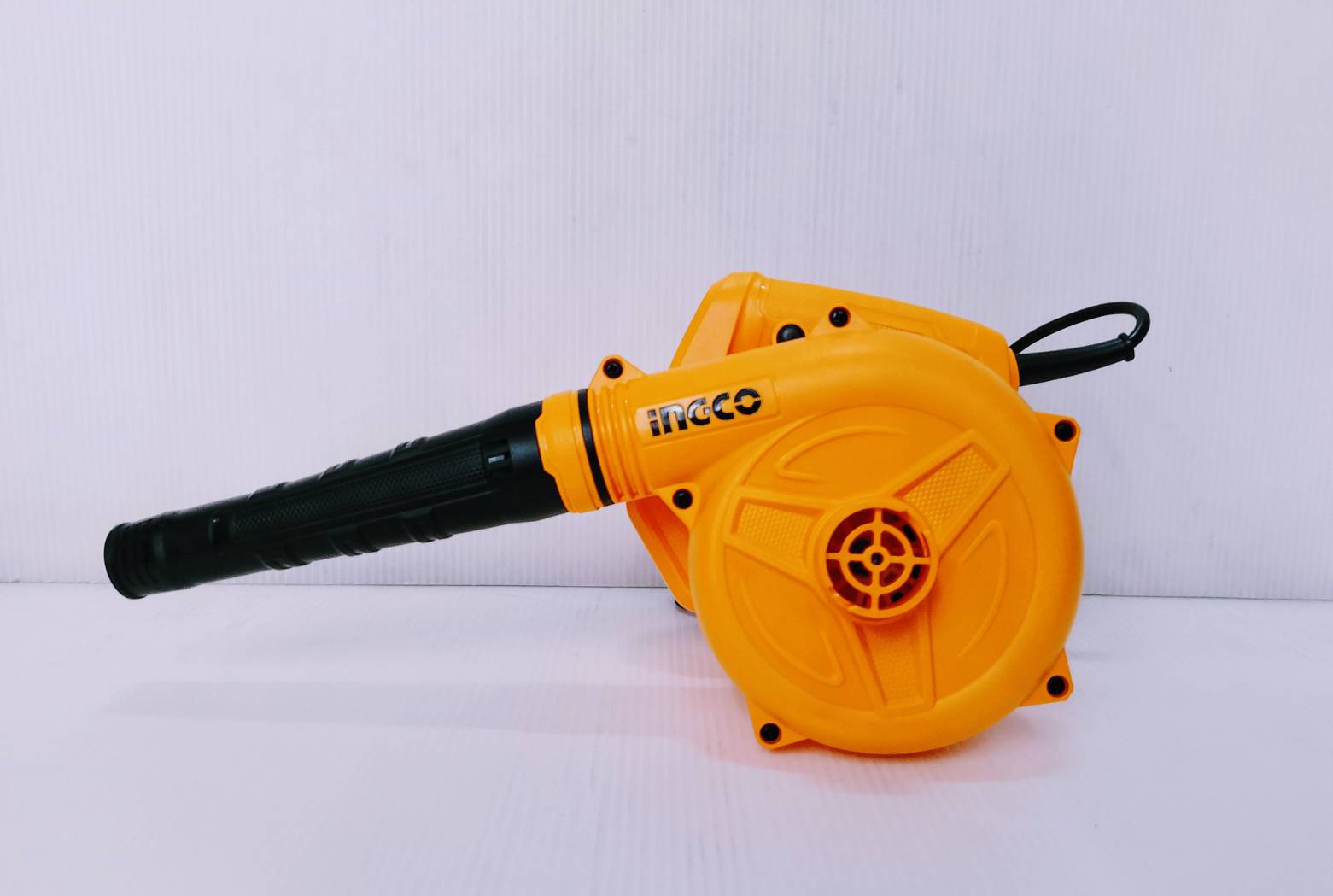 เครื่องเป่าลมไฟฟ้า AB4038 INGCO