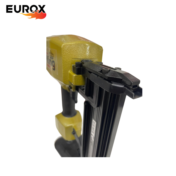 แม็กยิงตะปูลมคอนกรีต-ไม้ ขาเดี่ยว ST-64 KING (M-SERIES) II