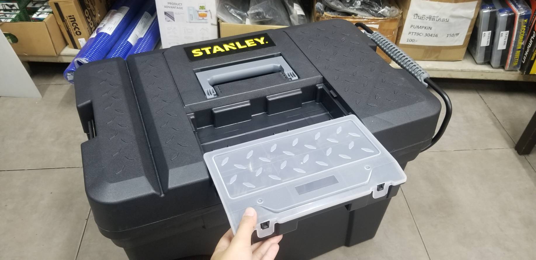 กล่องเครื่องมือขนาดใหญ่ รุ่น Plastic Tool Box เเบบมีล้อลาก STANLEY รุ่น 1-97-503