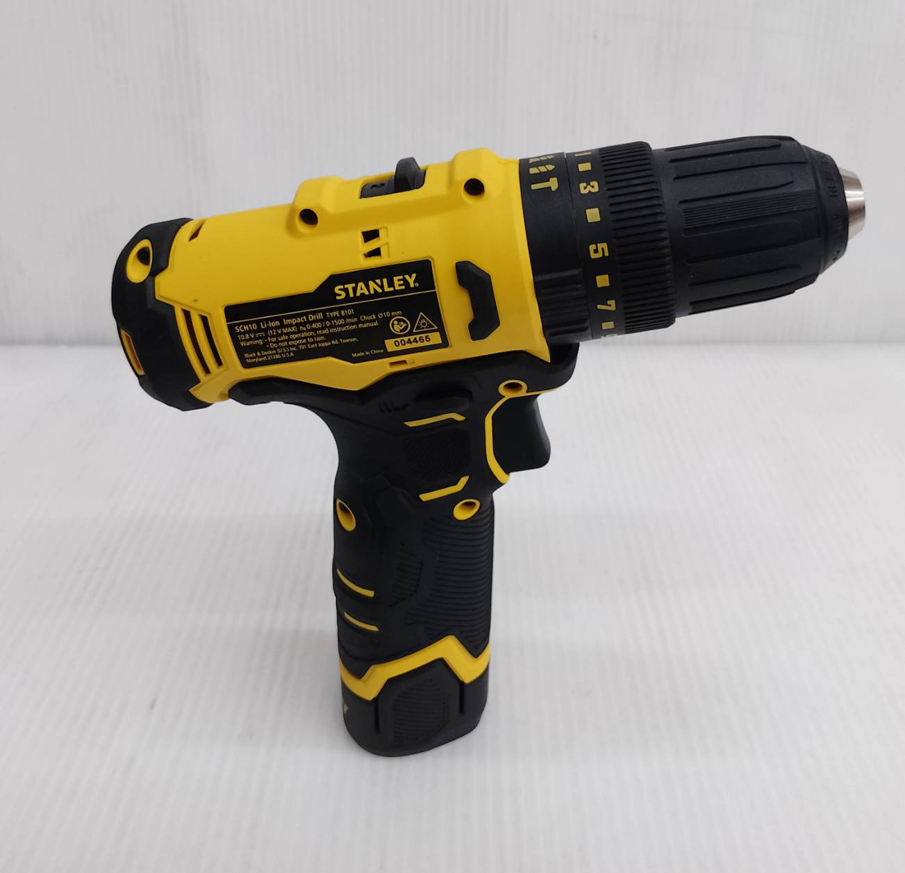 STANLEY รุ่น SCH10D2K-B1 สว่านกระแทกไร้สาย 12V Max พร้อมแบตเตอรี่ 2.0AHx2