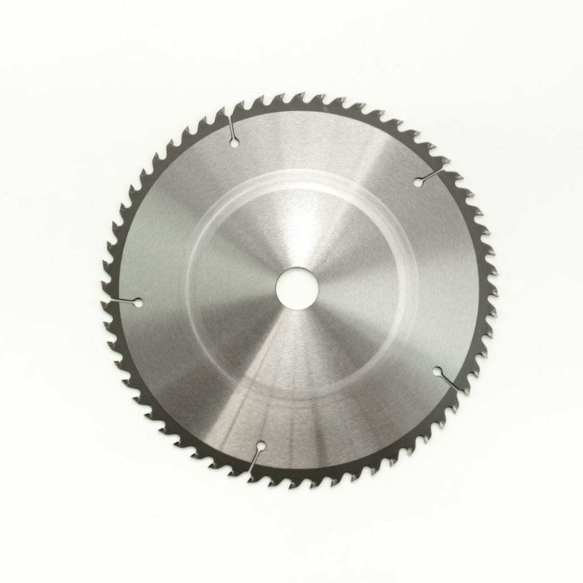 MAKITA ใบเลื่อยตัดไม้ 9"x60T B-17217