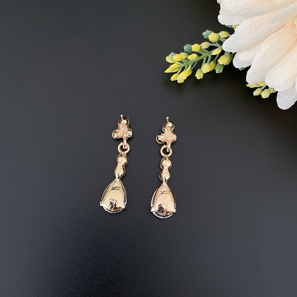 SET005 สีม่วง เครื่องประดับ 3 ชิ้น มงกุฎ สร้อยคอ ต่างหู จัดเซทสวยงาม สินค้าพร้อมส่งจากไทย