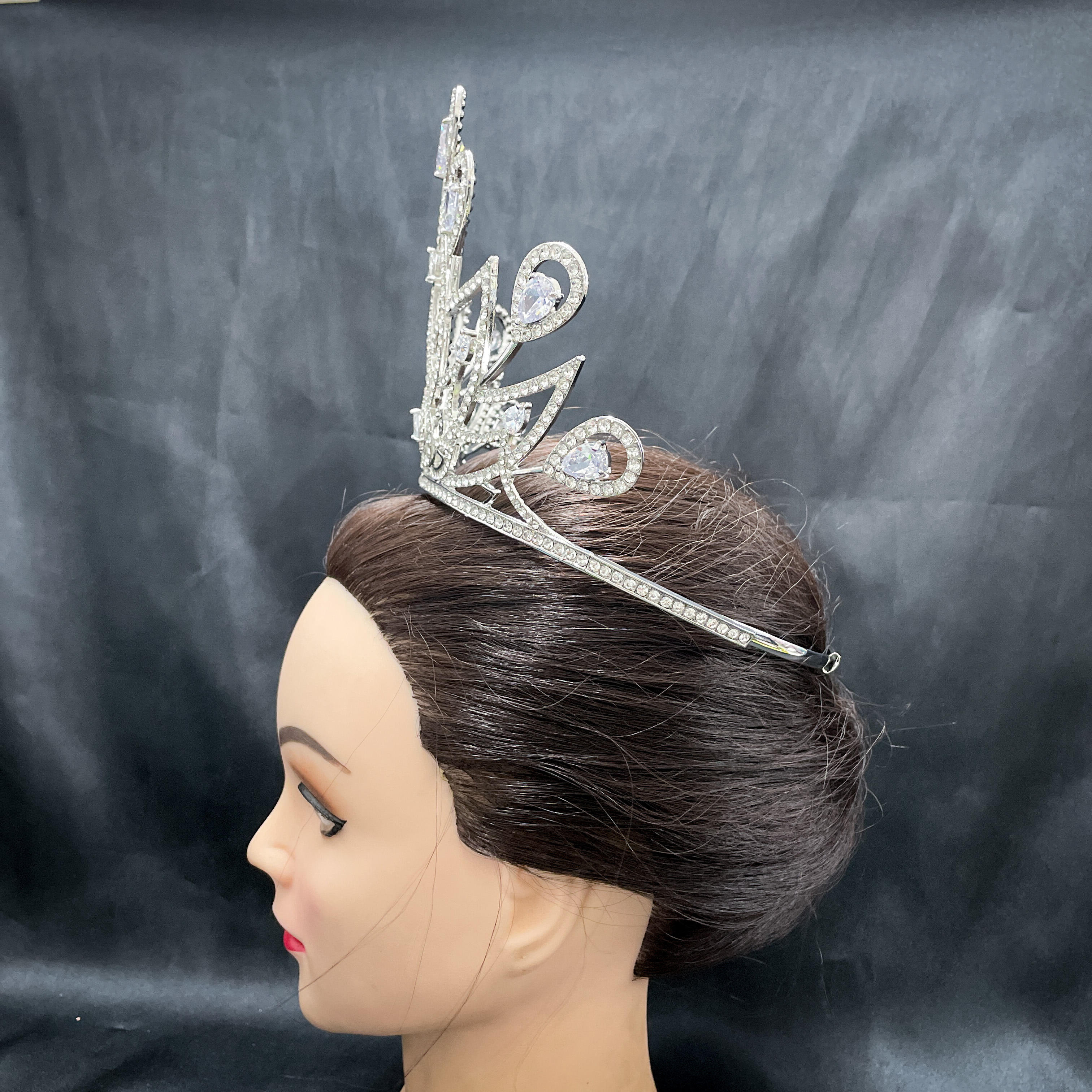 (พร้อมส่งจากไทย) มงกุฏ 094 สีเงิน มงกุฎนางงาม มงกุฎเพชร มงกุฎประกวด ร้านค้าไทย คุยง่าย จัดส่งเร็ว