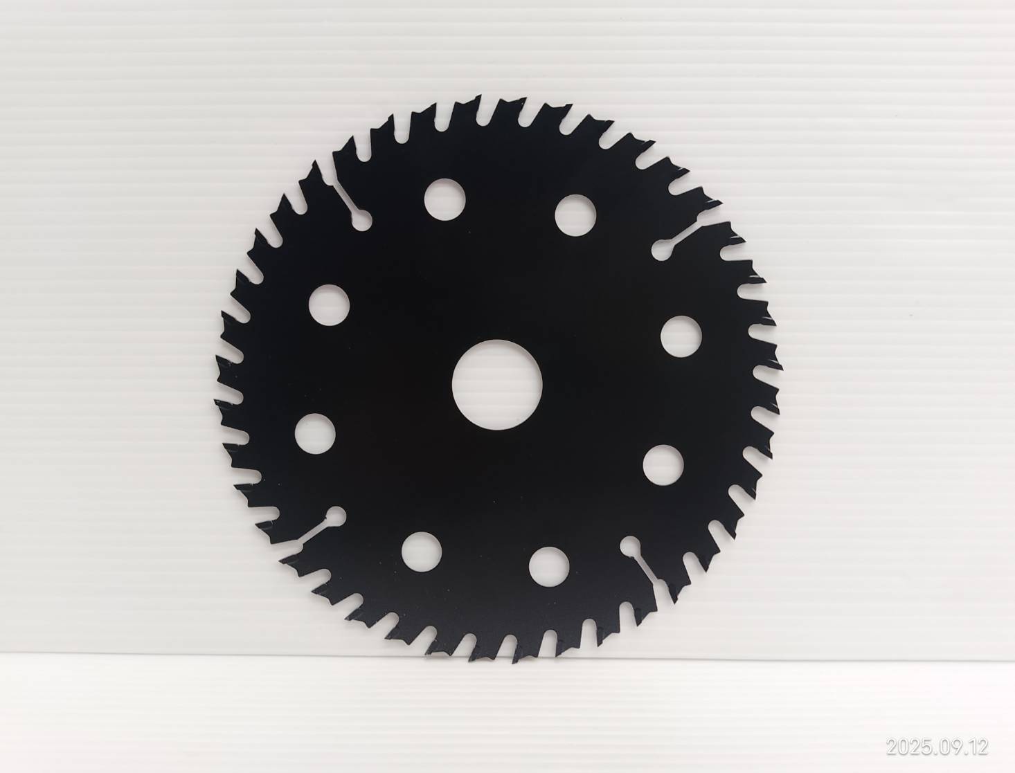 ใบตัดไม้ 5.5 นิ้ว 40 ฟัน OSASW9004 OSUKA