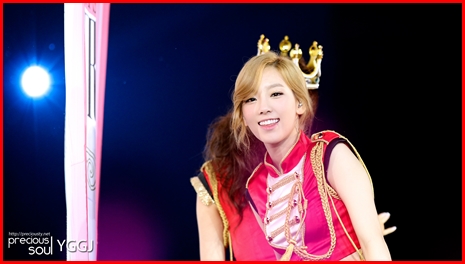 ชุดเจ้าหญิงเกิลร์เจนเนเรชั่น / ชุดนักร้องเกาหลี