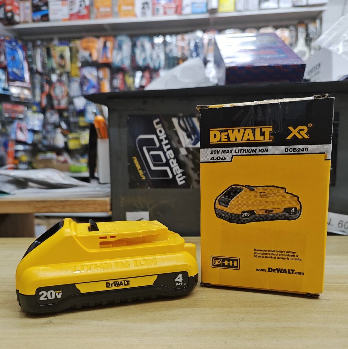 แบตเตอรี่ 20V/4.0Ah DCB240-B1 DEWALT (รุ่นบาง)