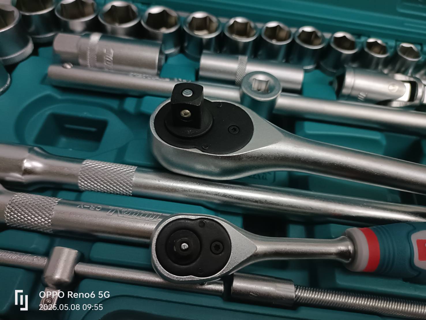 TOTAL ชุดลูกบล็อก 44ชิ้น รุ่น THT421441 ( Socket Set )