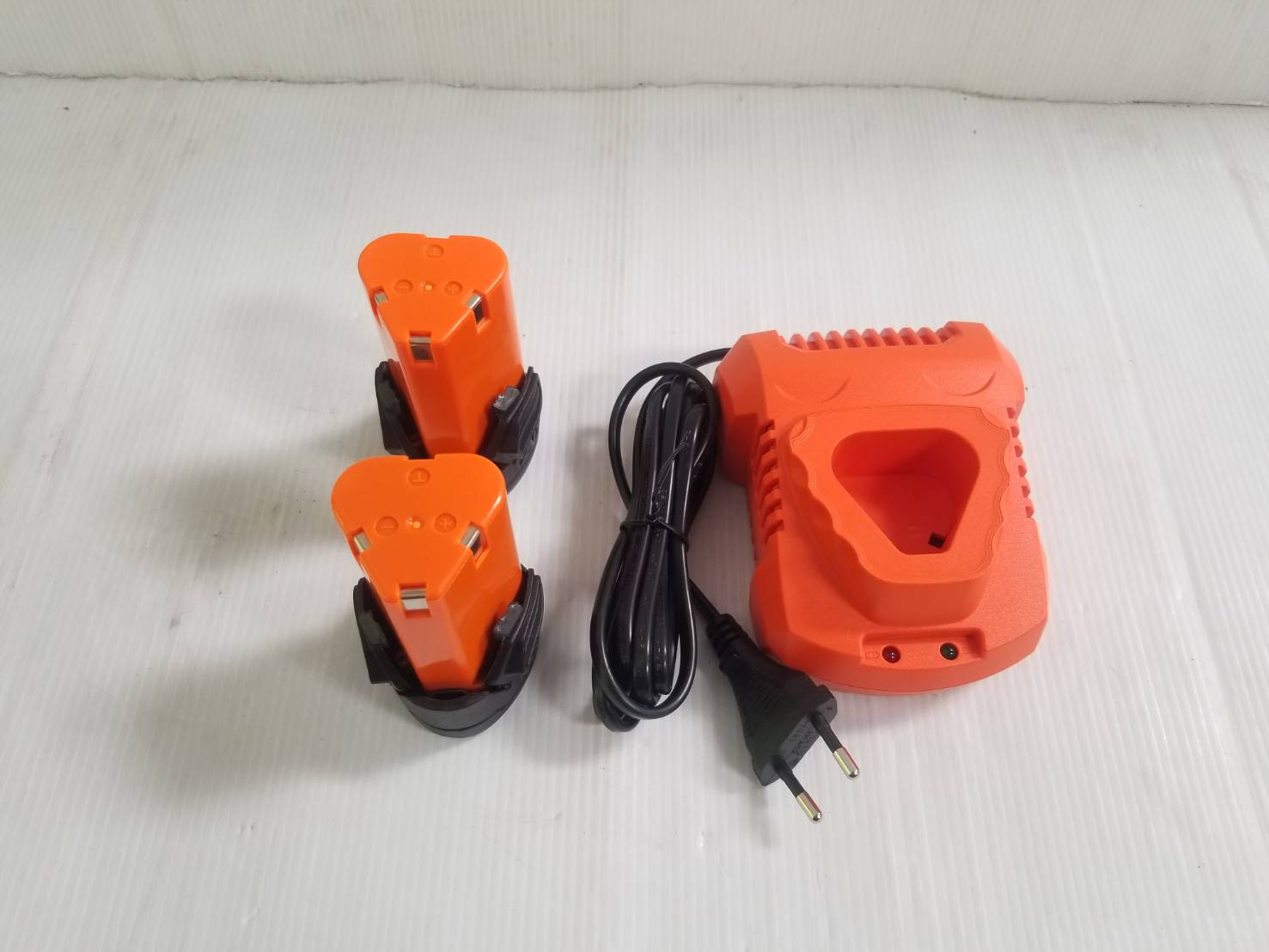 สว่านกระแทกไร้สาย12V J-12ID1502 PUMPKIN #50208