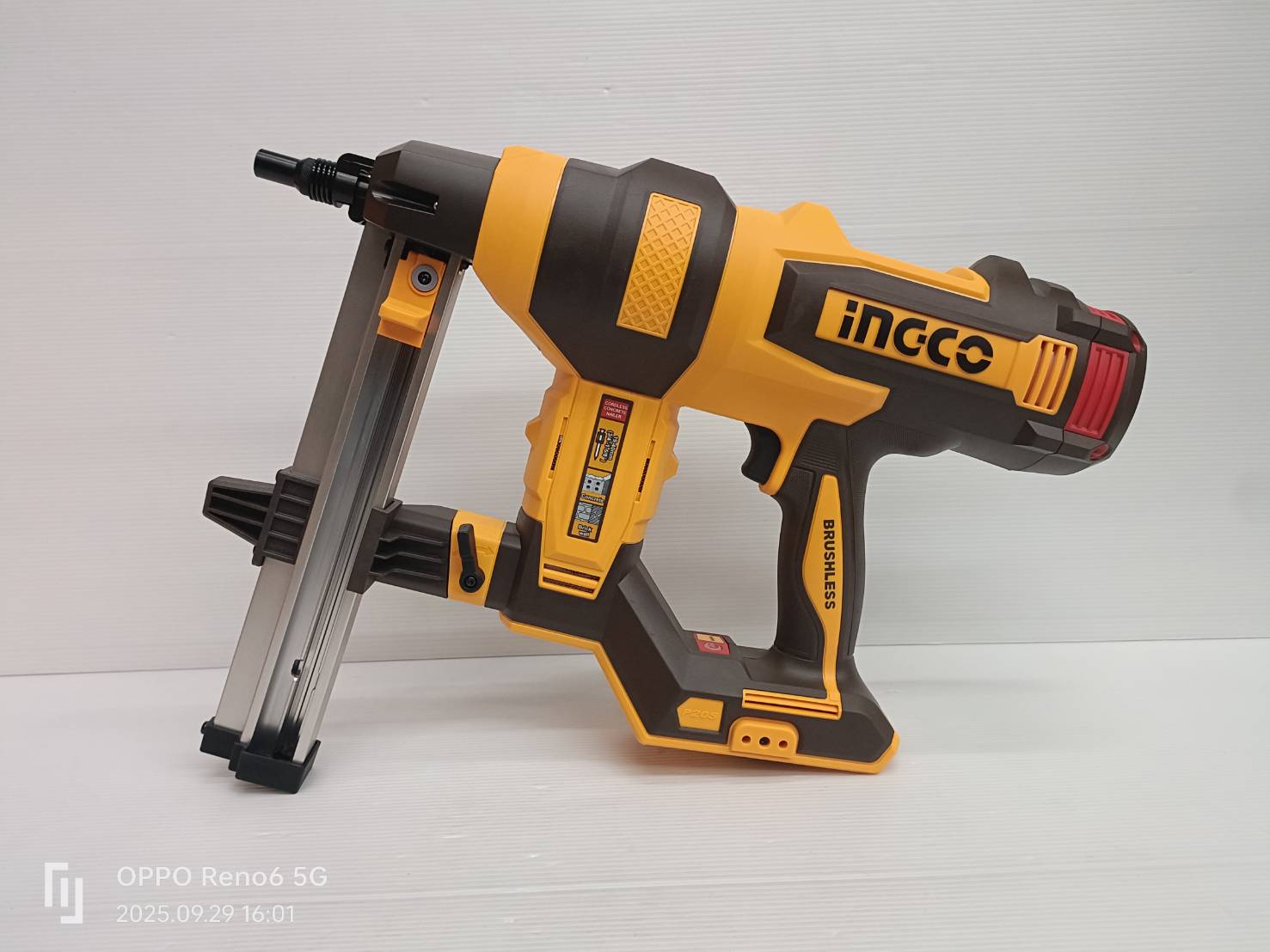 INGCO เครื่องยิงตะปูคอนกรีต40มม 20V CCNLI9005 (ตัวเปล่า)