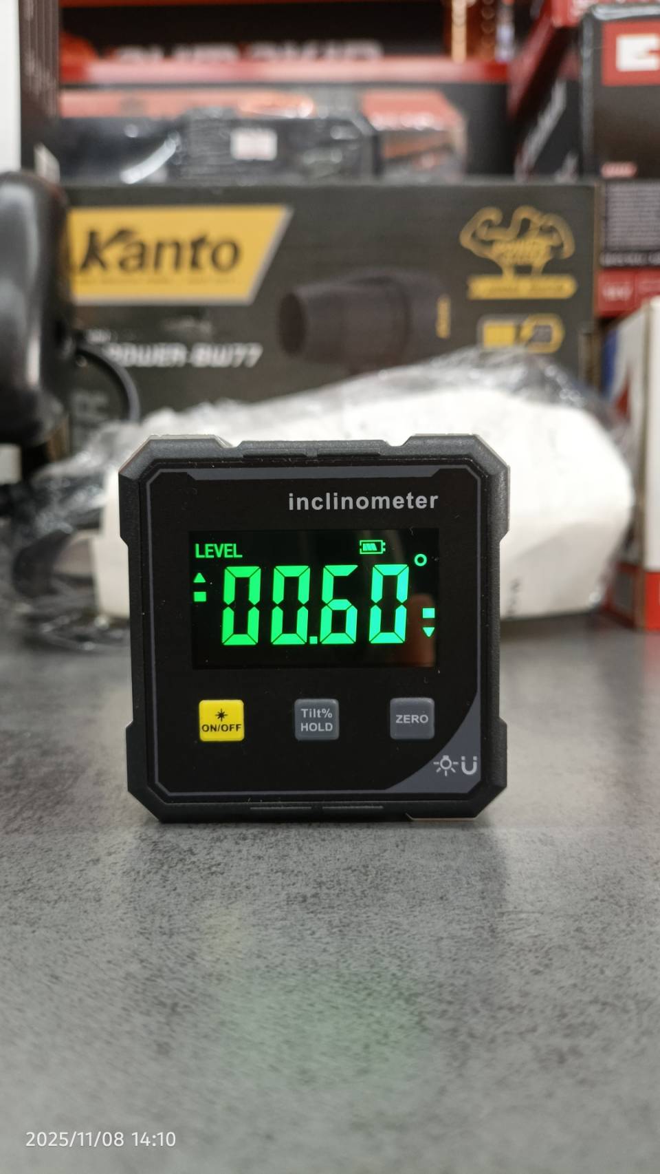 ระดับน้ำดิจิตอลมินิ รุ่น DC108 มีเลเซอร์แสงแดง