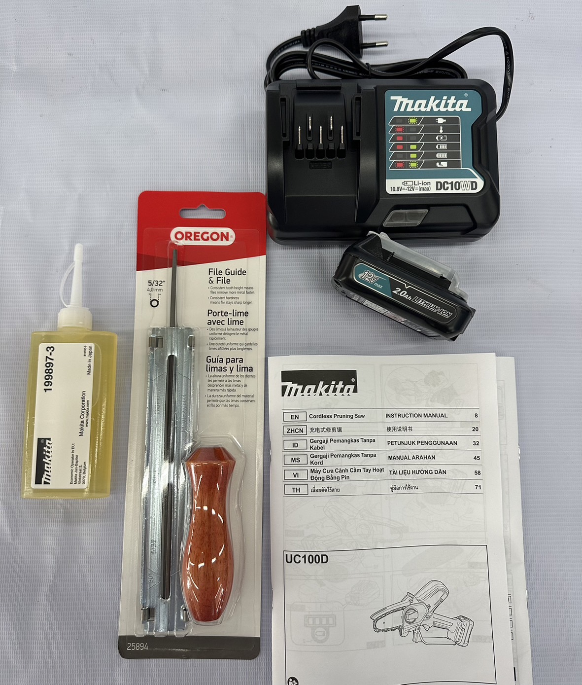 เลื่อยโซ่4" 12V UC100WA MAKITA