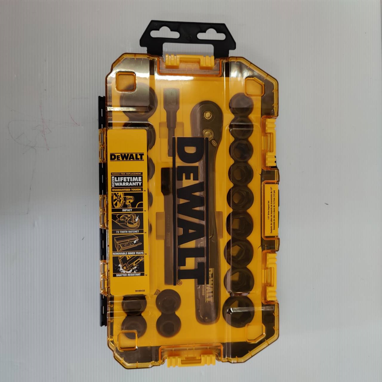 ชุดลูกบล็อก1/2" 23ชิ้น+กล่อง DWMT74739 DEWALT