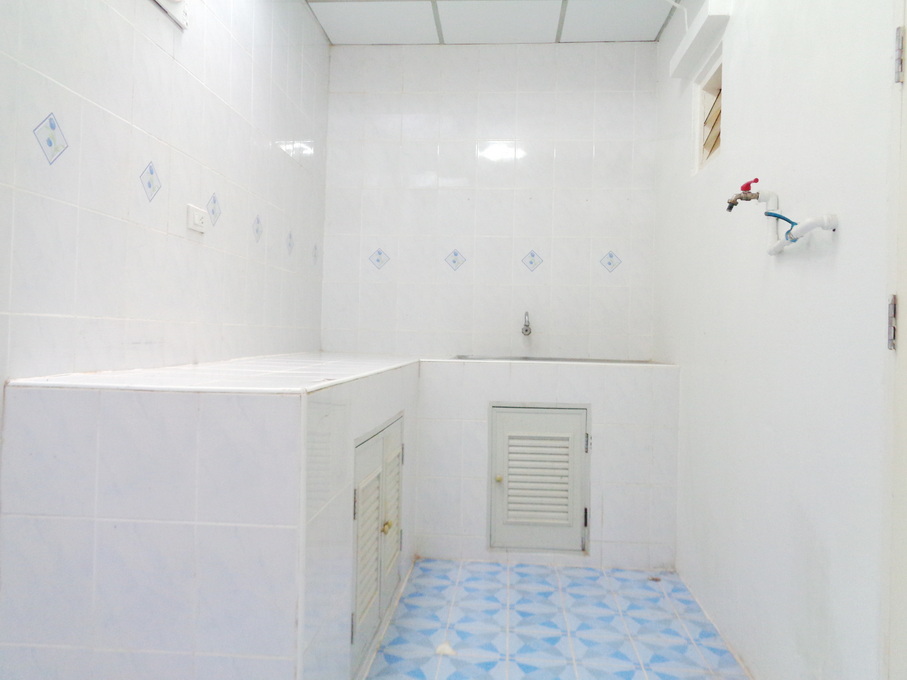 🚩 H1288 ขายทาวน์เฮ้าส์ รีโนเวท พร้อมอยู่ หมู่บ้านเคซี รามอินทรา8 ถนนไทยรามัญ คลองสามวา ใกล้ตลาดมารวย