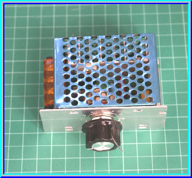 1x ดิมเมอร์ หรี่ไฟ เรกูเลเตอร์ ปรับแรงดันไฟ AC 220V 4000W