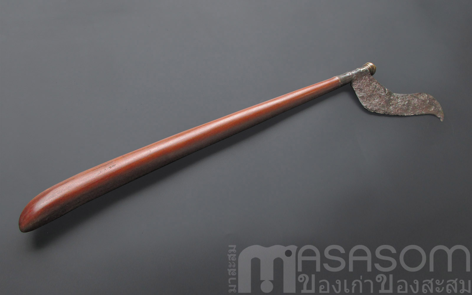 ขวานฟันเสื้อเกราะโบราณ