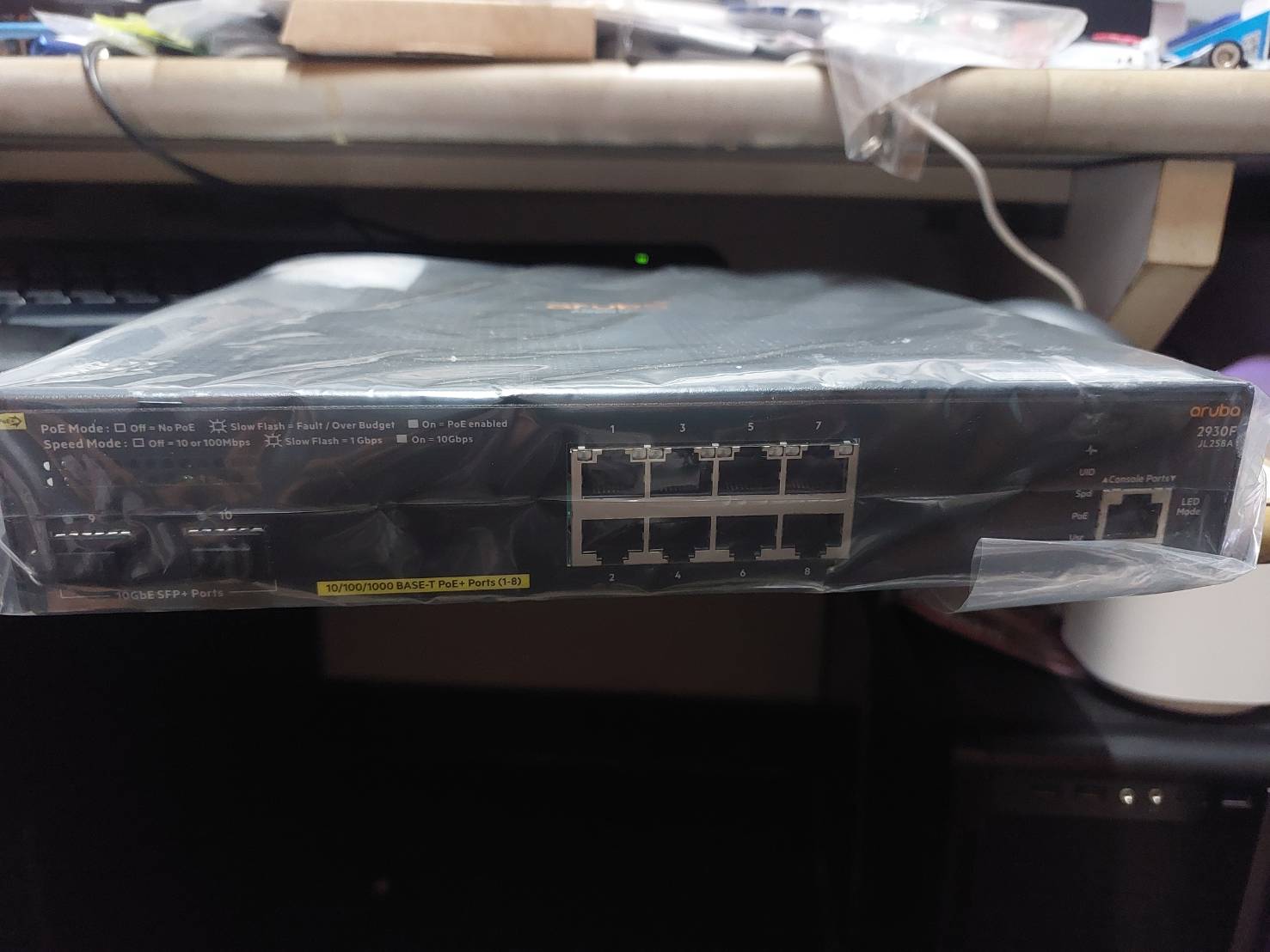 HPE Aruba 2930F 8G PoE+ 2SFP+ Switch JL258A (8 x PoE+ ports, 2 SFP+ ports, 125W)