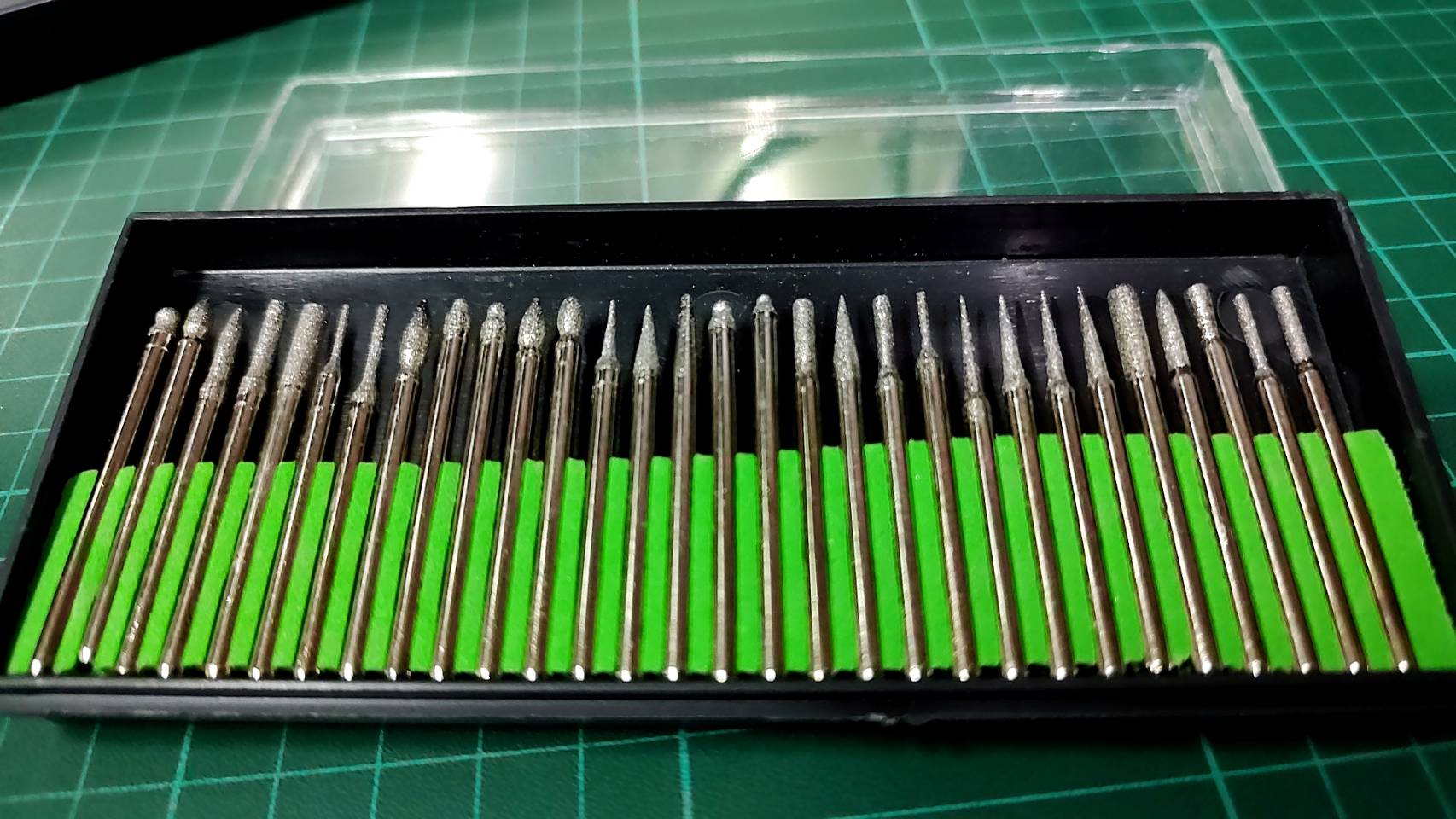 ชุดหัวเจียรเพชร 30ชิ้น แกน3มม. EG-30