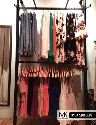 อุปกรณ์ตกแต่งร้านขายเสื้อผ้า อะคริลิค ราคาถูก