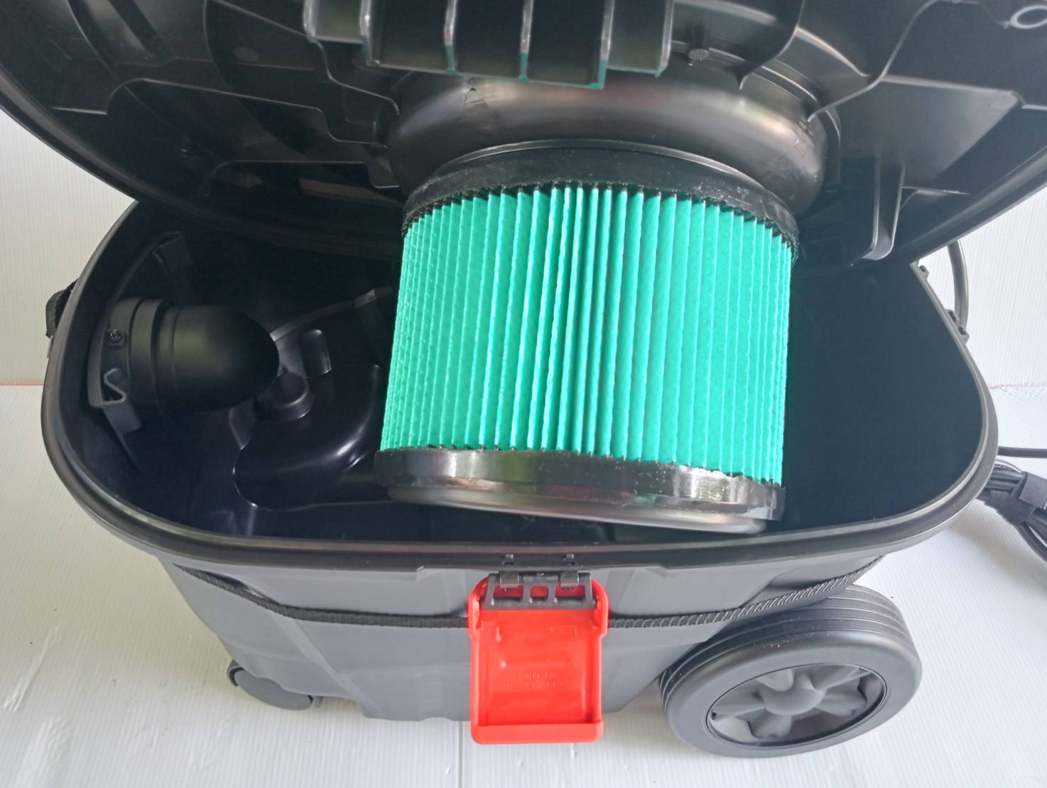 เครื่องดูดฝุ่น GAS12-25PL BOSCH