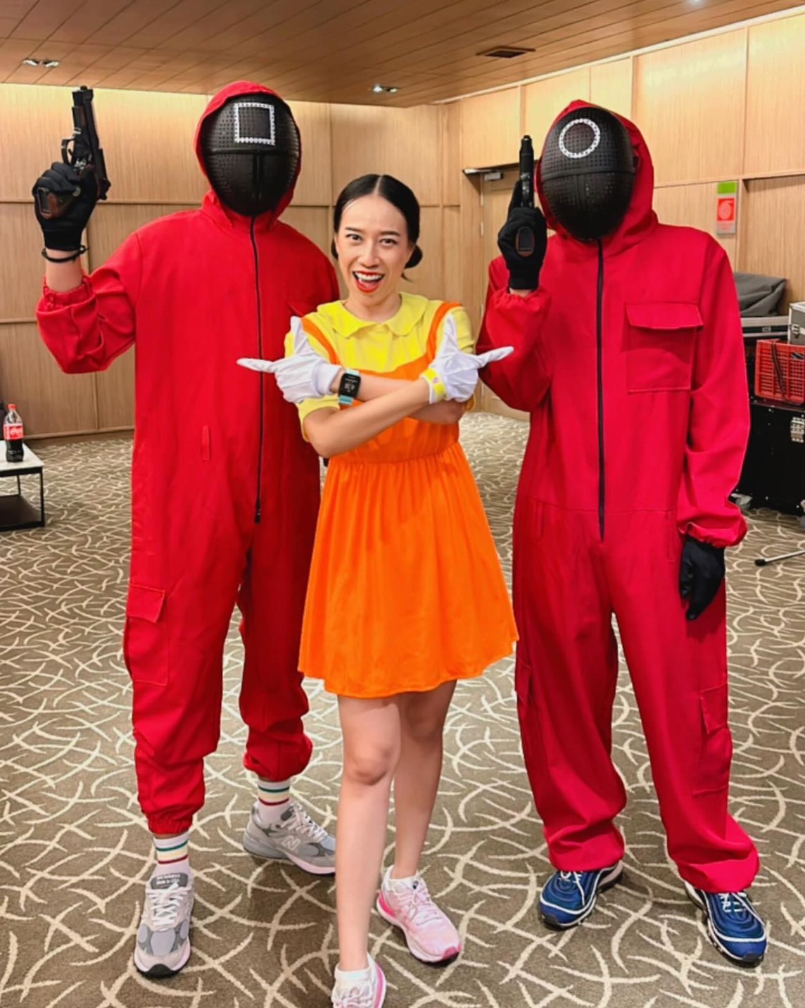 ชุดผู้คุมสควิดเกมส์ / ชุดสควิดเกมส์ / squid game