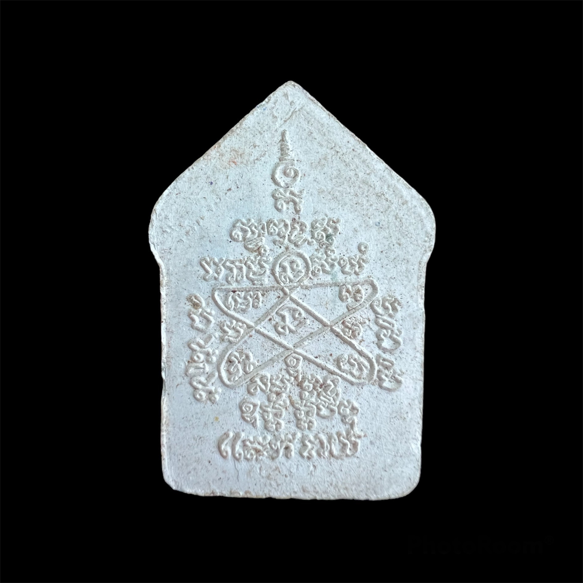 ขุนแผนพรายกุมาร เนื้อผงพรายกุมาร ย้อนยุค หลวงปู่ทิม วัดละหารไร่ จ.ระยอง เนื้อขาวแก่ผงพราย