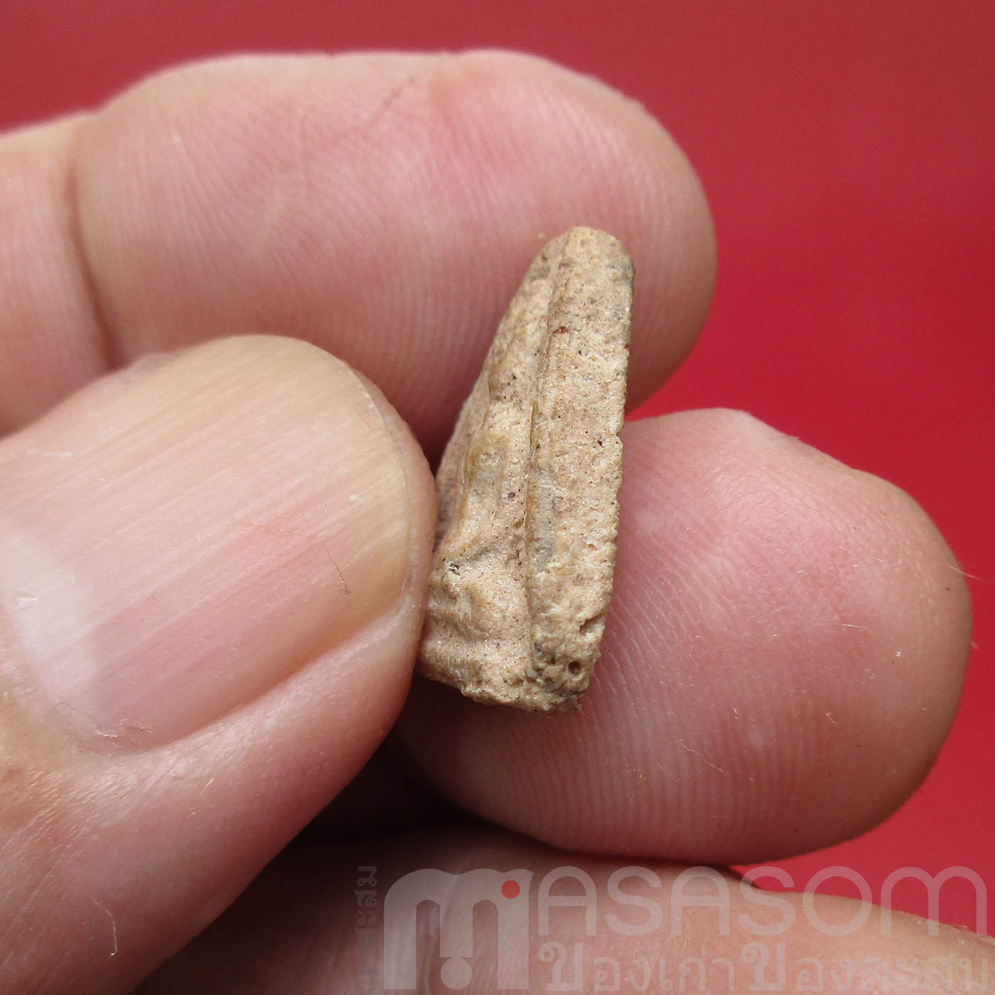 พระนางพญาเนื้อผงพิมพ์เล็ก