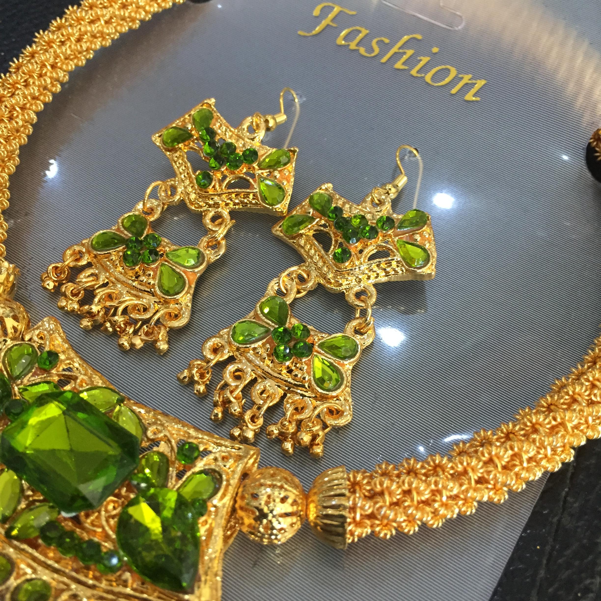 (พร้อมส่ง) เครื่องประดับอินเดีย 014 สีเขียว