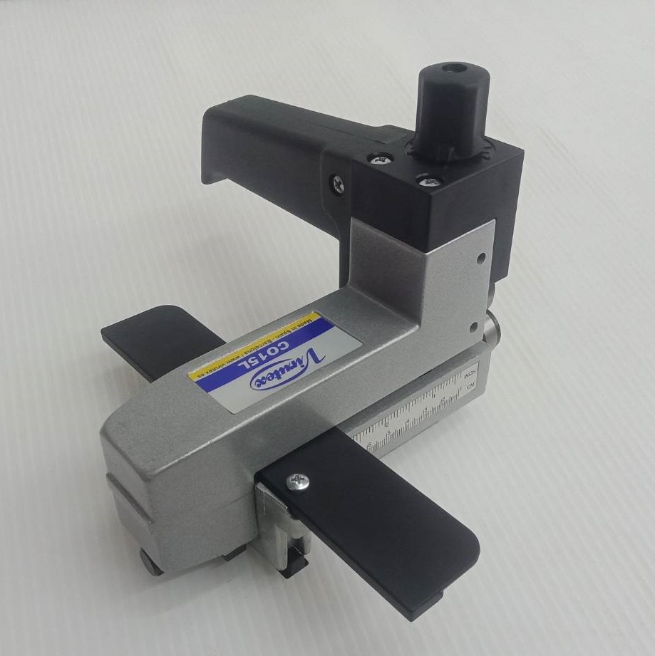 คัตเตอร์ตัดลามิเนต CO15L VIRUTEX